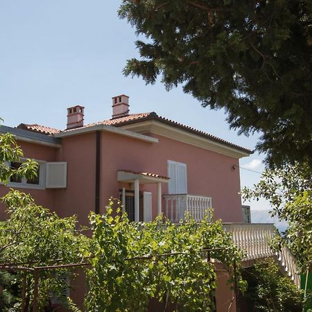 נובי ווינודולסקי Apartments Josip By The Sea מראה חיצוני תמונה