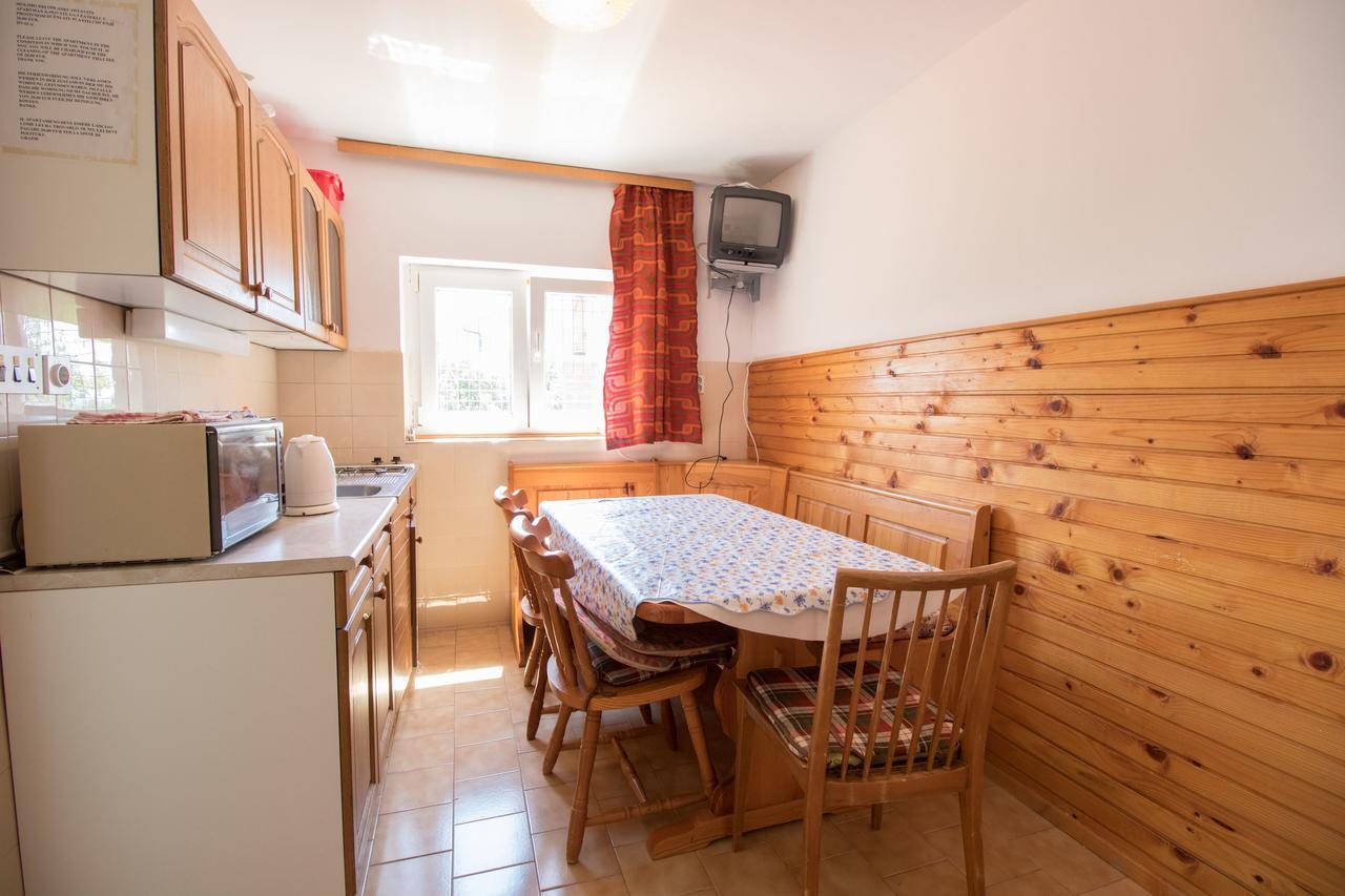 נובי ווינודולסקי Apartments Josip By The Sea מראה חיצוני תמונה