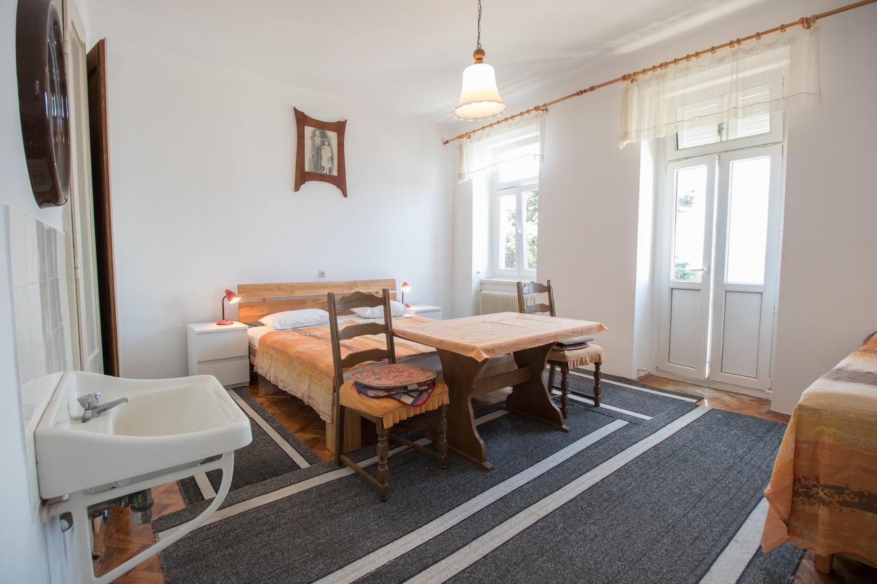 נובי ווינודולסקי Apartments Josip By The Sea מראה חיצוני תמונה