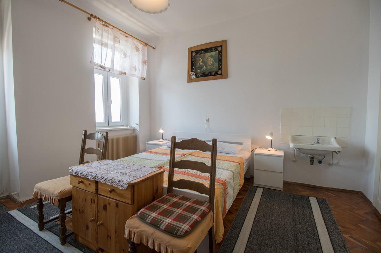 נובי ווינודולסקי Apartments Josip By The Sea מראה חיצוני תמונה