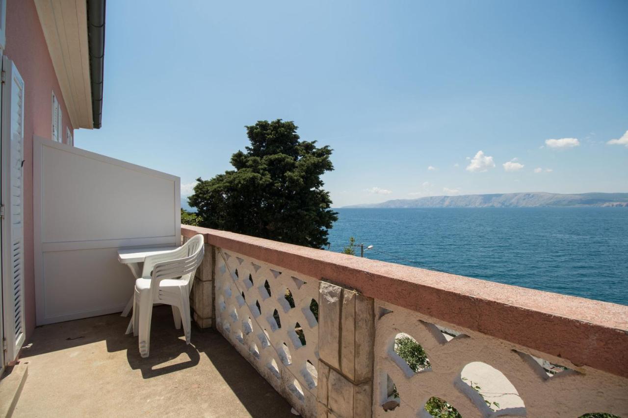 נובי ווינודולסקי Apartments Josip By The Sea מראה חיצוני תמונה