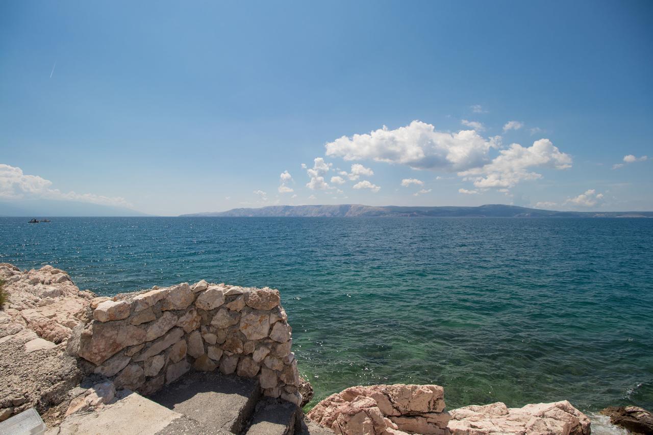 נובי ווינודולסקי Apartments Josip By The Sea מראה חיצוני תמונה